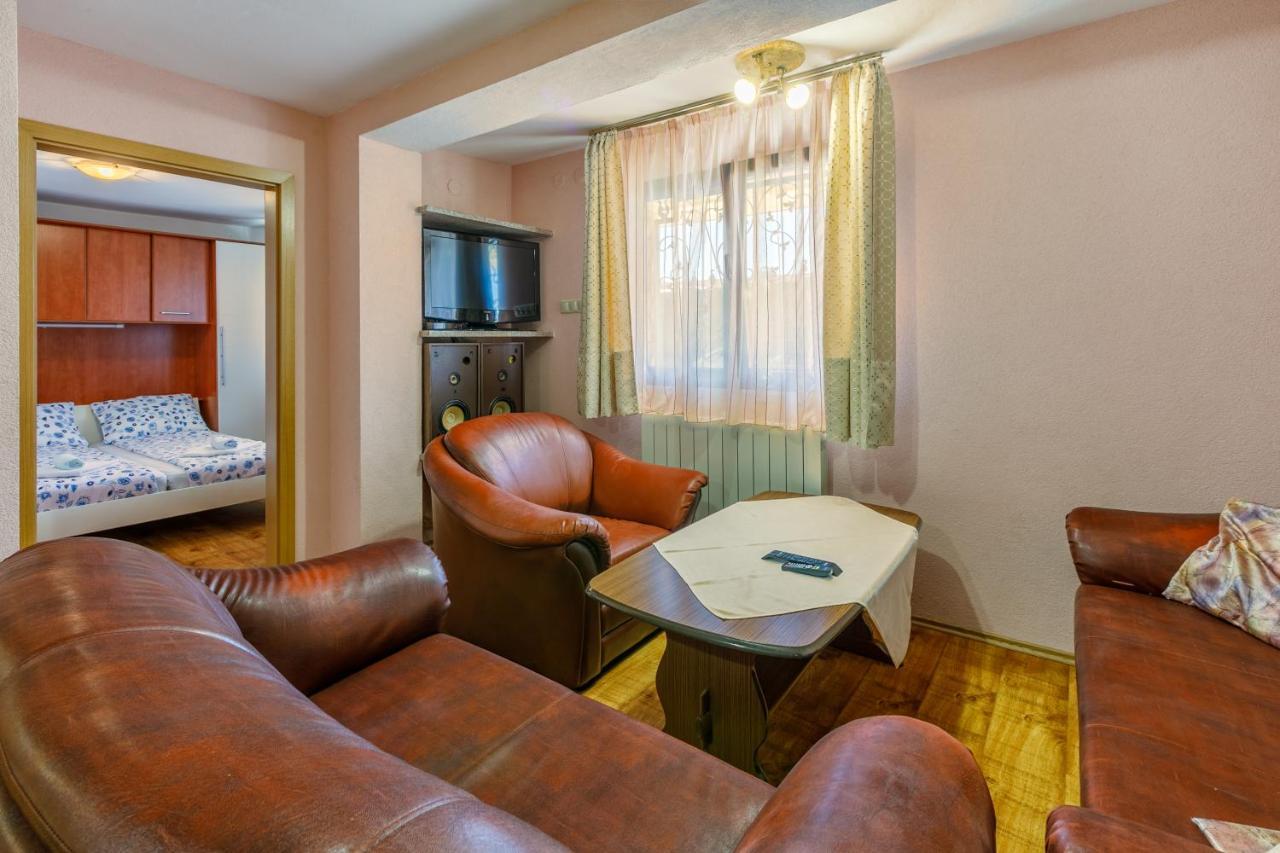 Apartment Eni Selce Ngoại thất bức ảnh